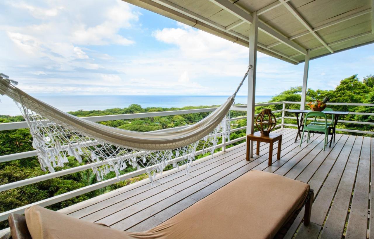 Funky Monkey Lodge Playa Santa Teresa  Esterno foto
