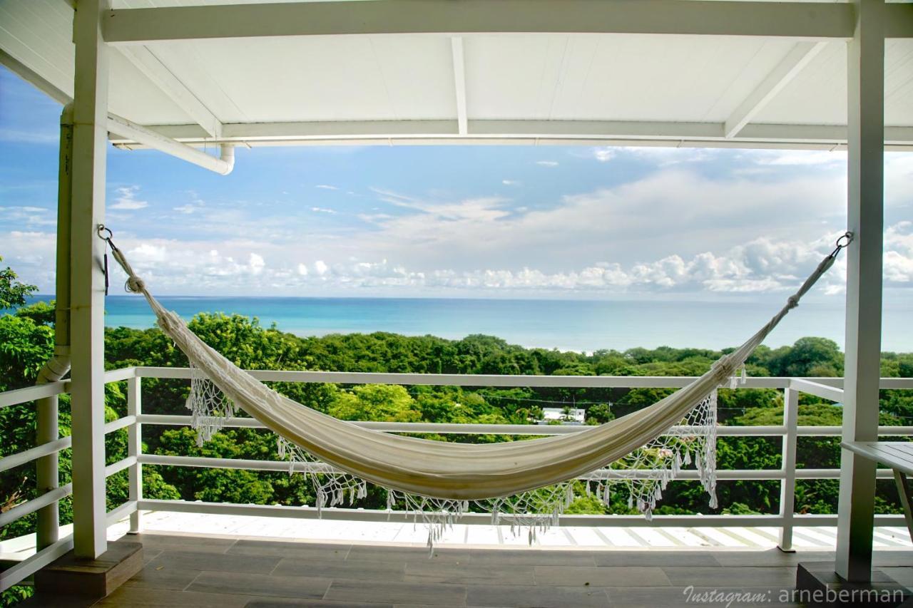 Funky Monkey Lodge Playa Santa Teresa  Esterno foto
