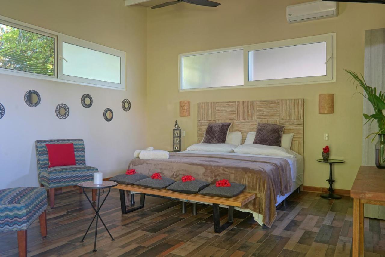 Funky Monkey Lodge Playa Santa Teresa  Esterno foto