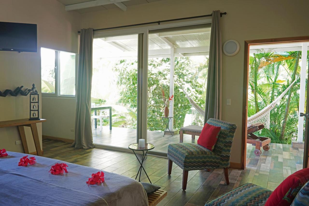 Funky Monkey Lodge Playa Santa Teresa  Esterno foto